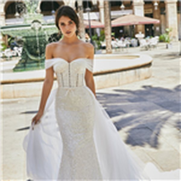 Off-the-Shoulder Wedding Dresses