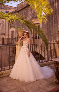 Yuberta Wedding Dress