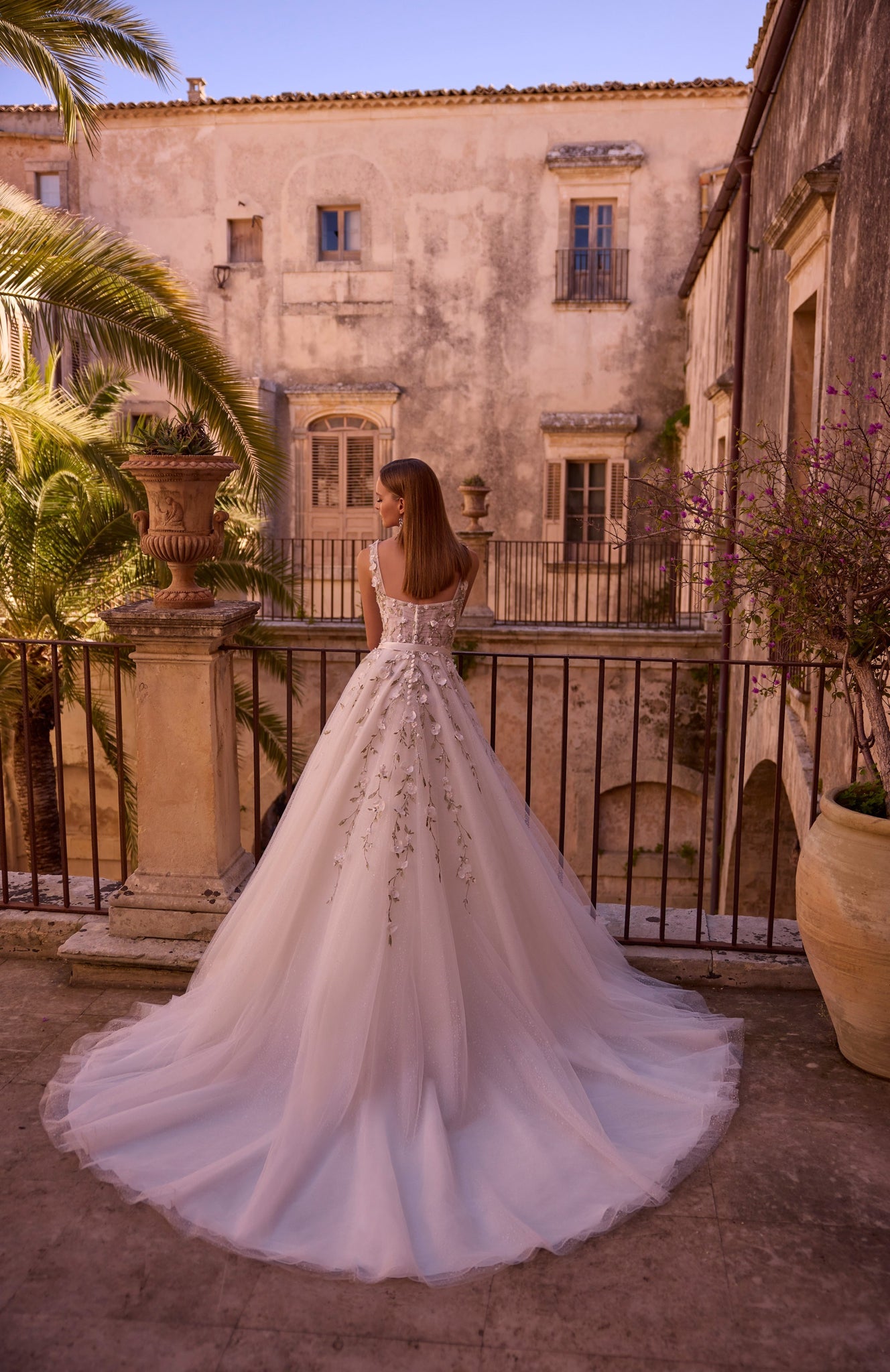 Yuberta Wedding Dress