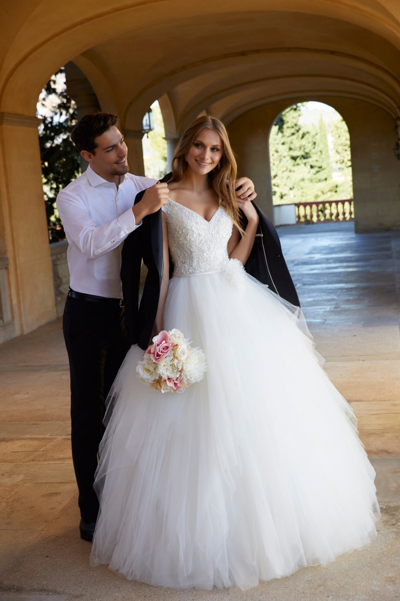 DAMASA Wedding Dress